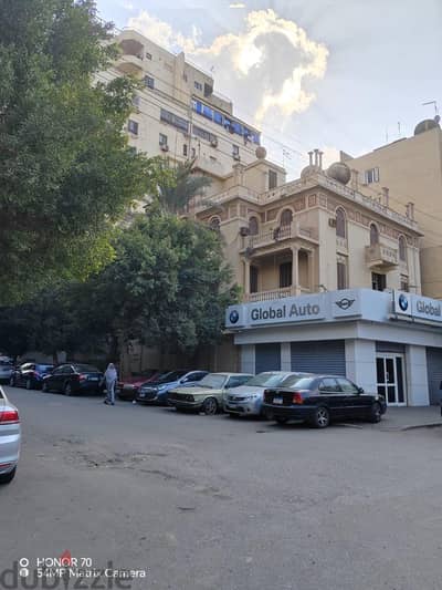 للبيع بأكبر شارع تجاري بمصر الجديدة