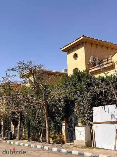 For rent furnished villa Rehab Hills