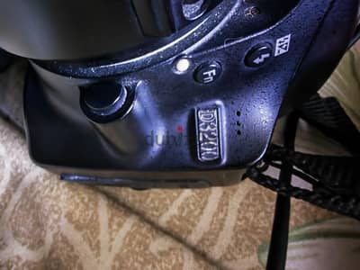 D3200