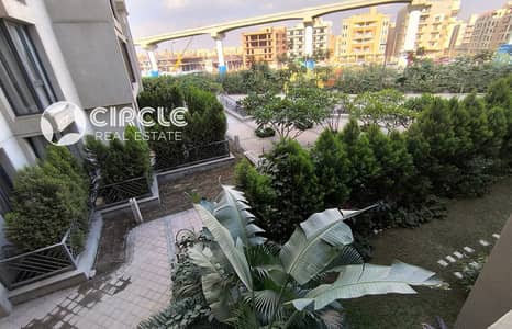 شقة ١٩٠م باوبن فيو للبيع في كمبوند إيستاون سوديك Eastown SODIC القاهرة الجديدة New Cairo التجمع الخامس قريب من AUC