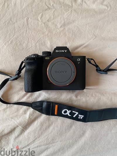 Sony A7 IV — بحالة ممتازة | Only 2,863 Shutter Count