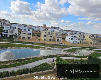 فيلا توين هاوس | جاهزة للسكن | تشطيب كامل، قطعة أرض مميزة للبيع في ميفيدا إعمارالتجمع الخامس Mivida Emaar New Cairo