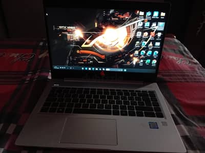 لاب توب  Hp بحالة كسر زيرو - Core i5 جيل ثامن / رام 16 / هارد 512 SSD