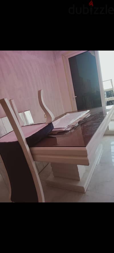 سفرة بحالة ممتازة ذان