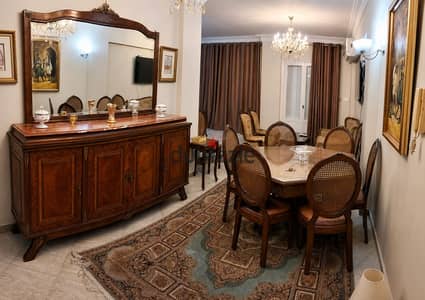 وحده مفروش للإيجار اليومي - سيدي بشر (خطوات للبحر)