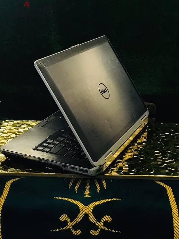 Deel E6430 1