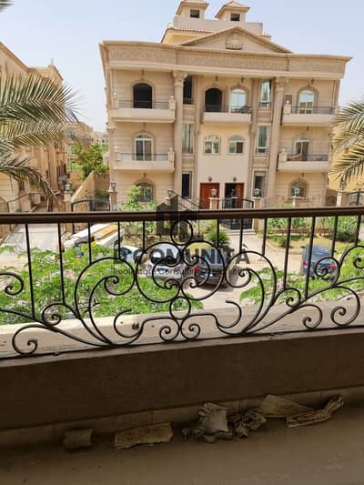 شقة سكنية للإيجار بمساحة 200 متر في منطقة النخيل بالتجمع الخامس  أول سكن بتشطيب سوبر لوكس وموقع عائلي متميز