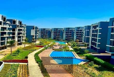 Duplex immediate receipt with an open view of the lagoon at Sun Capital and near Mall of Egypt