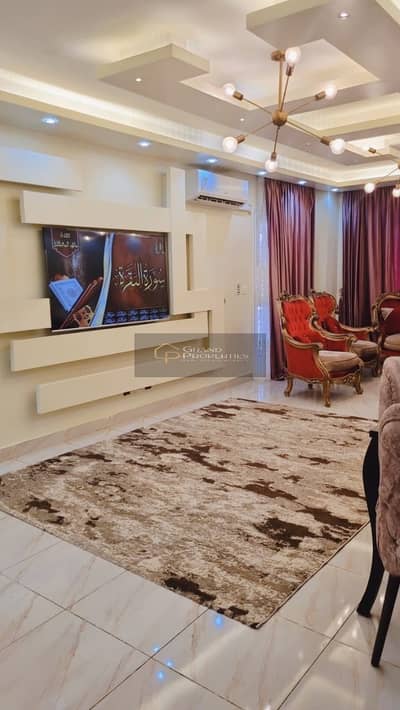 Apartment for sale cash Madinaty 140m B12 special price