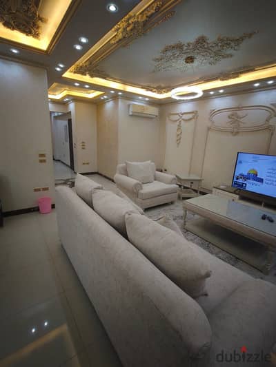 Furnished, air-conditioned hotel-style apartment next to City Stars, available for daily and monthly rent for families. Excellent location in Nasr Cit