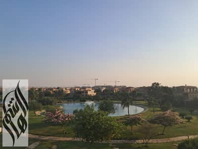 فيلا لقطة للبيع بمدينتي تشطيبات الترا سوبر لوكس فيو بحيرات اتجاه الفيلا بحري بموقع مميز