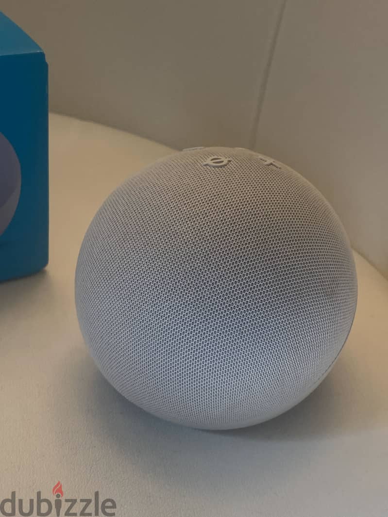 Amazon Alexa Echo Dot & Pop from Canada 10