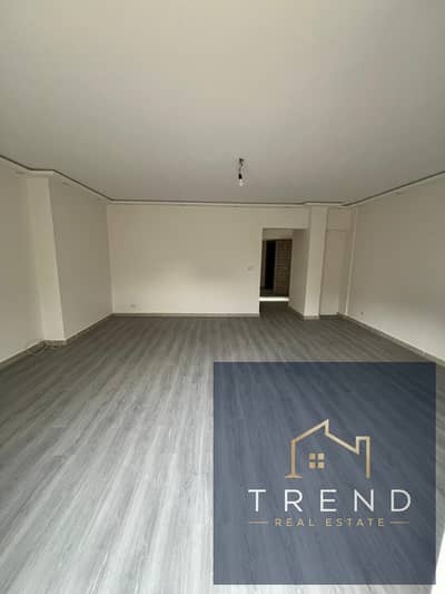 For Sale – 110 SQM Ground Floor Apartment with Private Garden in Al Rehab 2