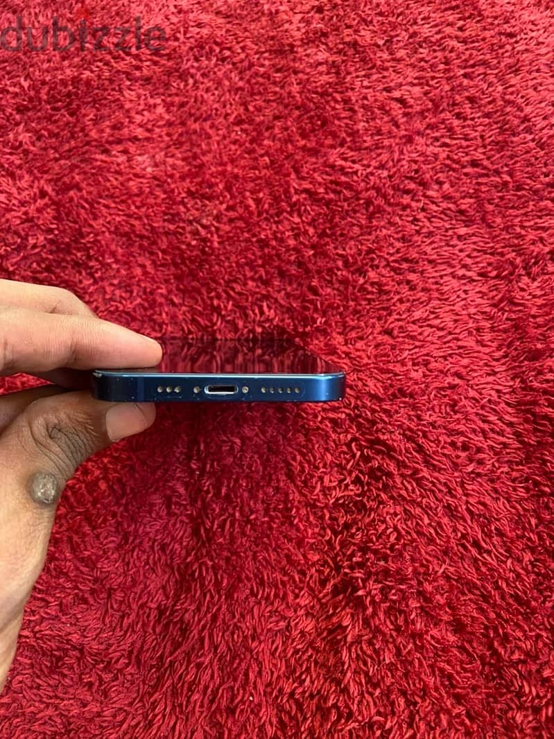 Apple - iPhone 12 7