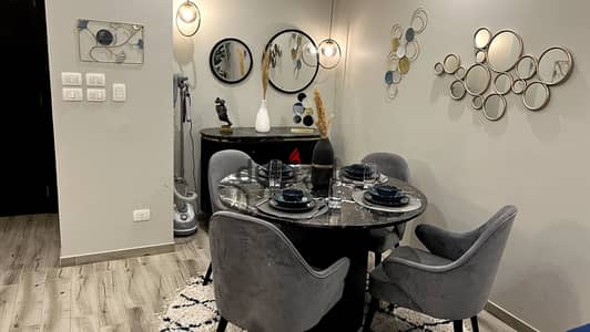 Luxury Furnished Apartment | Best Jacaranda Lake View | Eastown SODIC شقة للإيجار في Eastown SODIC بإطلالة مباشرة على أكبر بحيرة في منطقة Jacaranda،