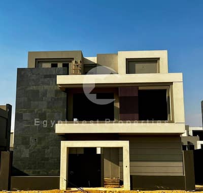 LUXURY VILLA FOR SALE IN PATIO TOWN NEW CAIRO INST UP TO 7 YEARS IN A PRIME LOCATION