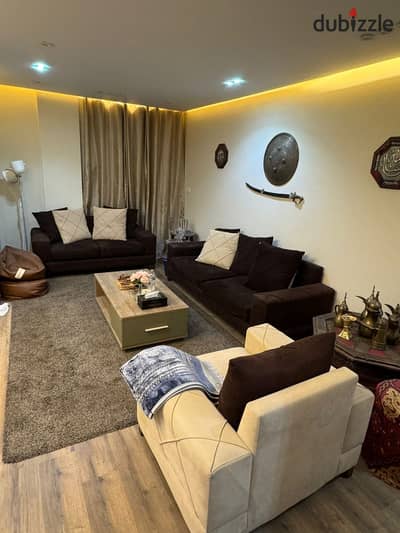 Ground floor apartment with garden for rent furnished in Al-Rehab