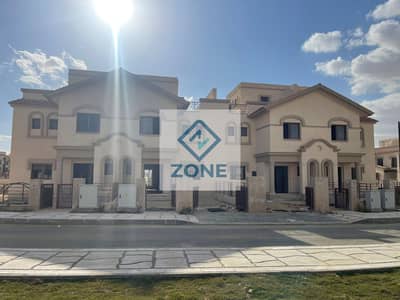 فيلا مميزة للبيع في مدينتي نموذج F3 فيو مفتوح علي مجري السيل اقساط علي 12 سنة