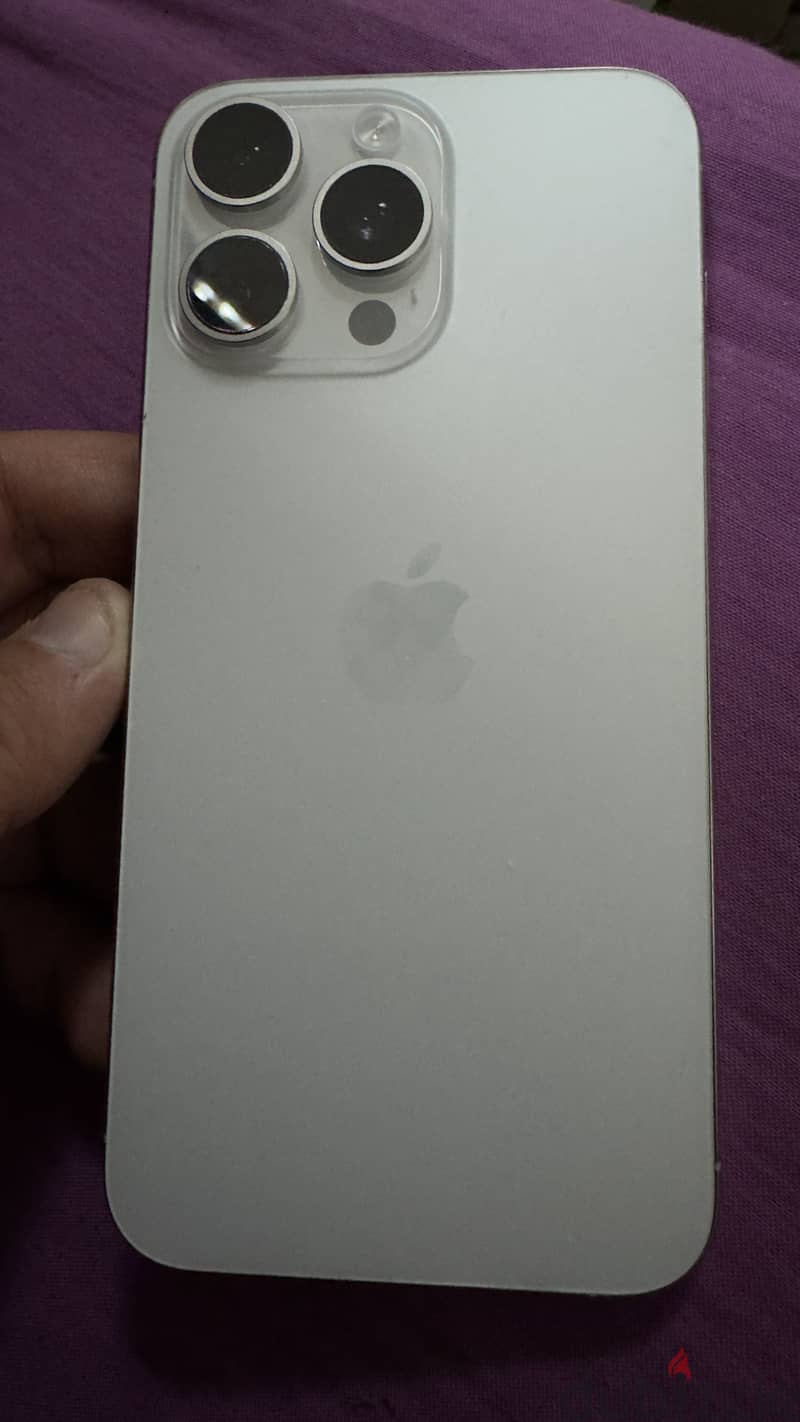 Apple - iPhone 15 Pro Max 1