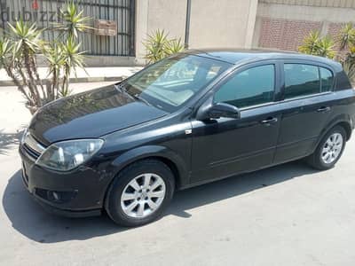 أوبل أسترا 2008
