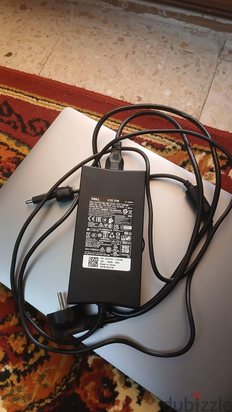 Dell Precision 5520 3