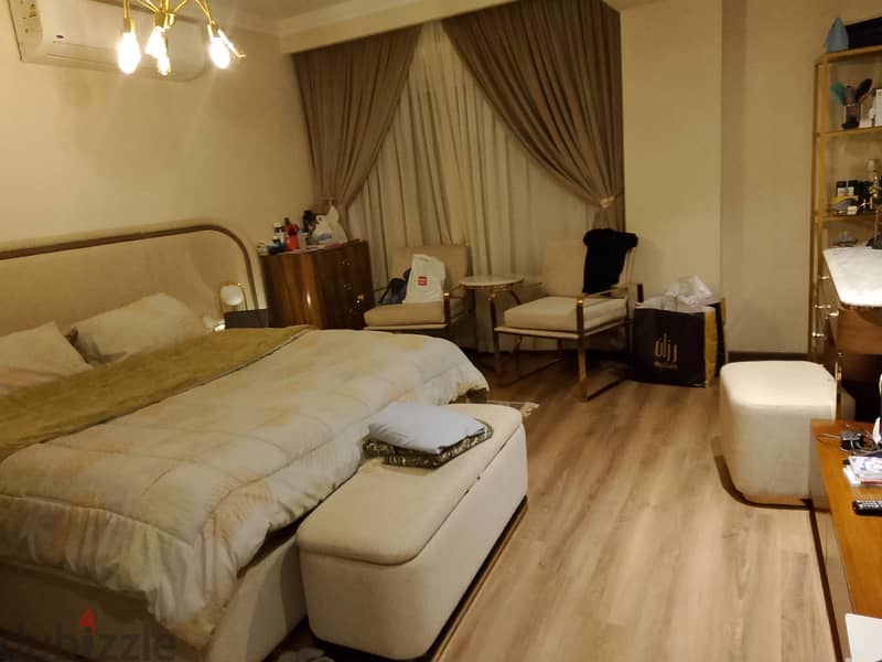 Full bed room 8