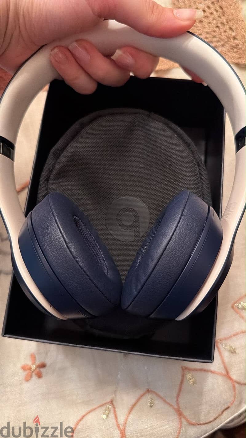 Beats solo 3 wireless 5