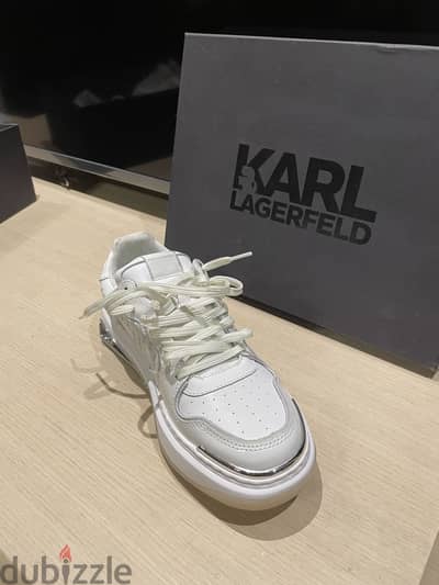 KARL LAGERFES
