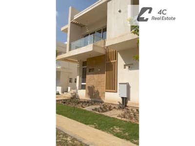 تاون هاوس  ميدل استلام فوري فيو لاندسكيب  في ماونتن فيو اي سيتي  للبيع – Mountain View iCity | Club Park
