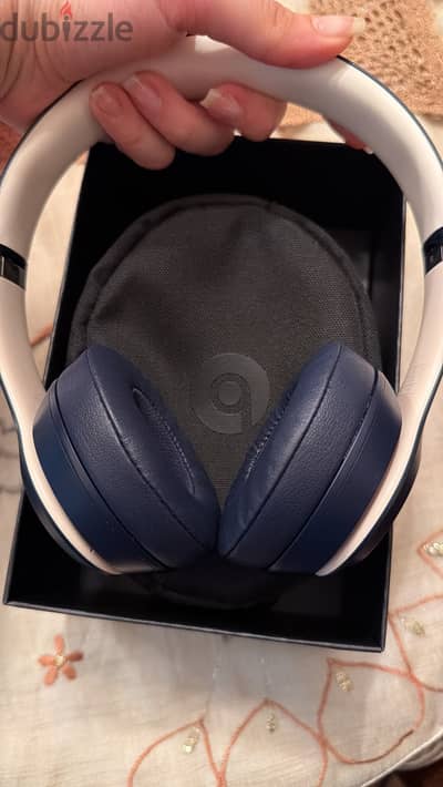 Beats solo 3 wireless
