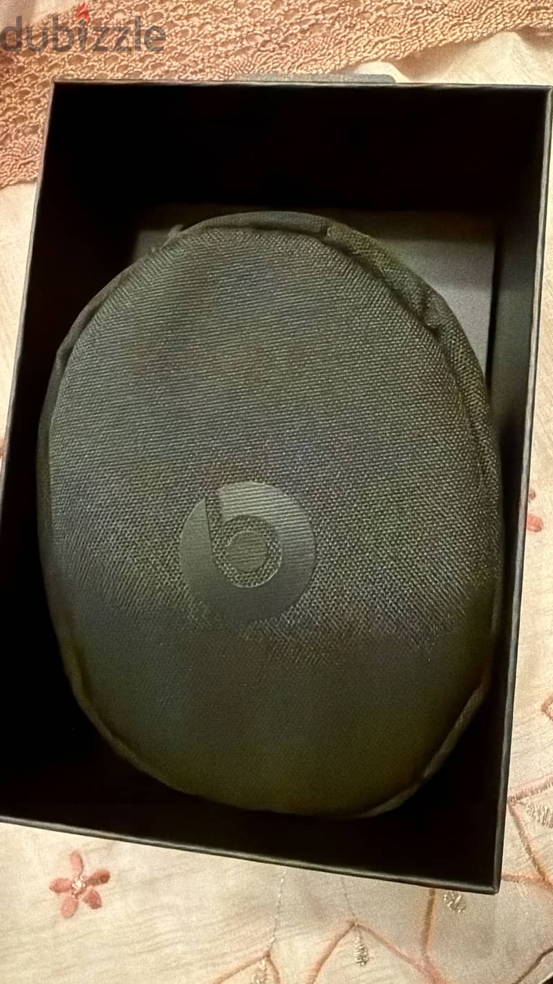 Beats solo 3 wireless 2