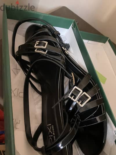 Pixi Black Classy Sandal