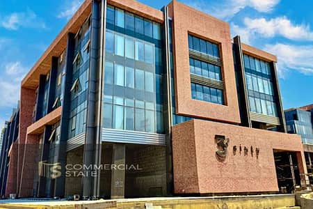Office at 3’sixty Mall 1000m for Rent -New Cairo