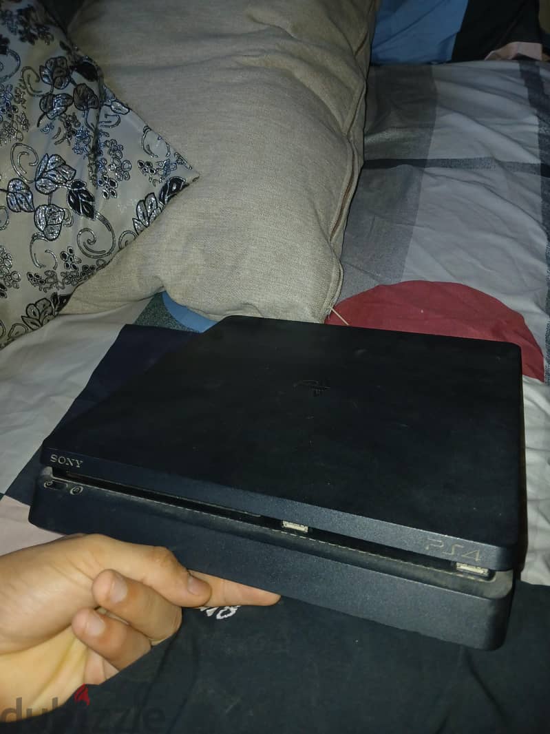 ps4 slim 3