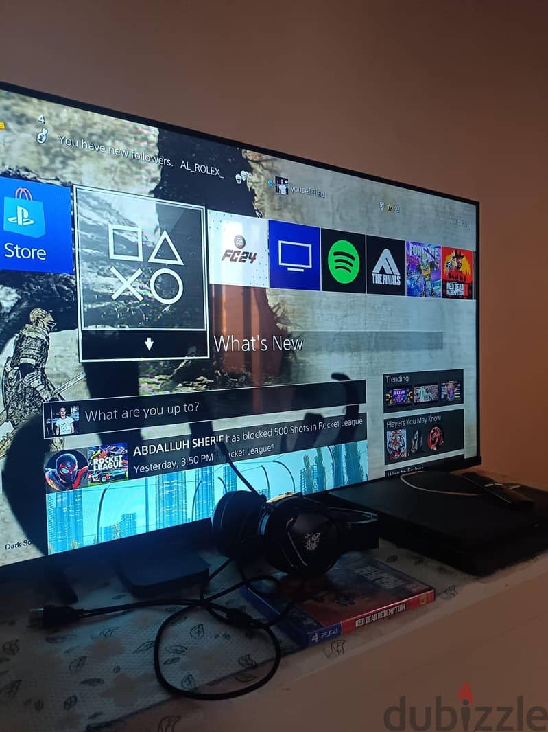 ps4 slim 4