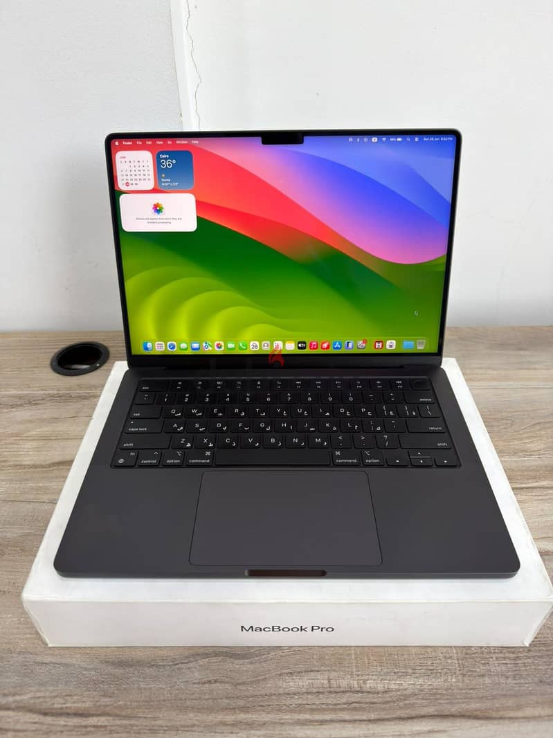 macbook pro m3 pro 2