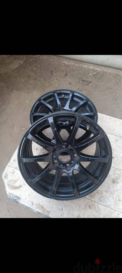 عدد ٢ جنوط سبور  بحاله ممتازه  من نوع GTR sport مقاس ١٦