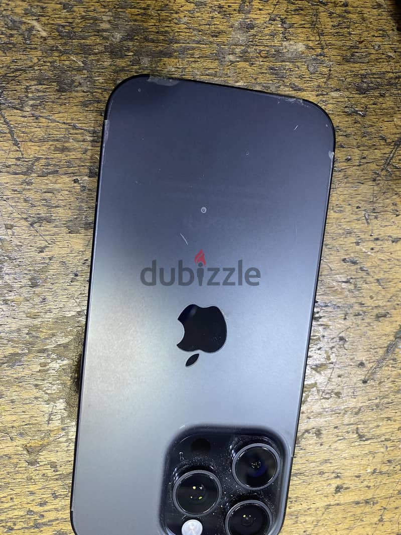 Apple - iPhone 16 Pro 2
