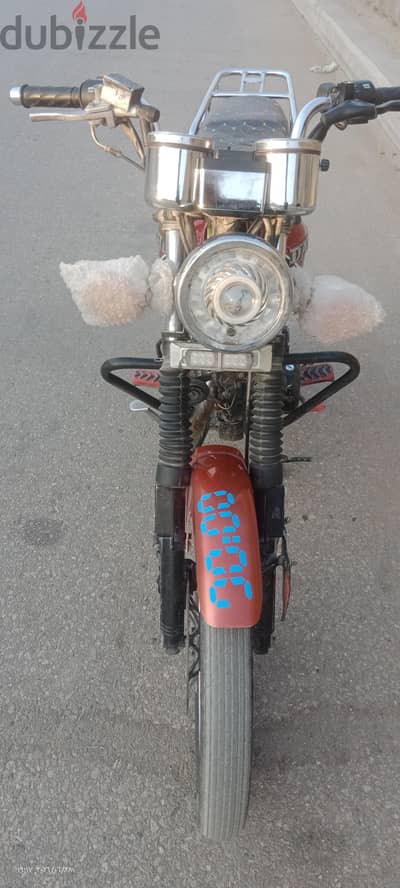 ديوان B2