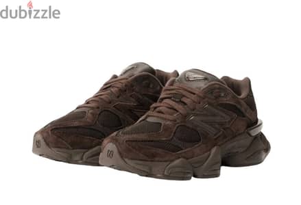 حذاء new balance 9060 مقاس 43