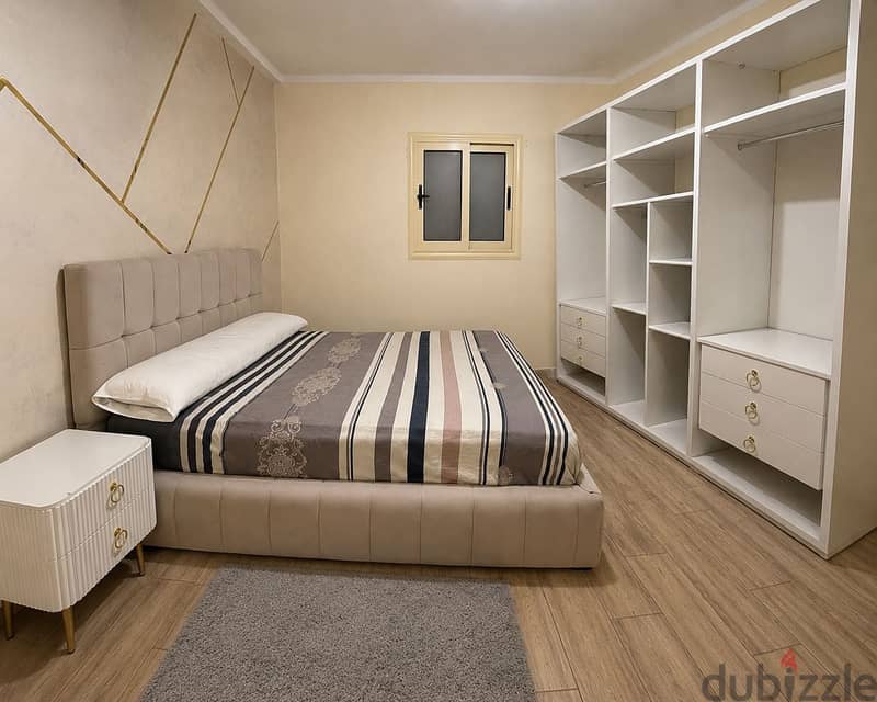 غرفة نوم مودرن 1