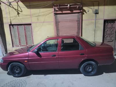 فورد إسكورت 1998