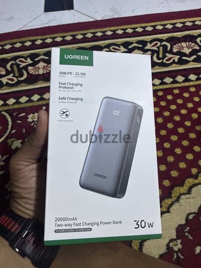 لبيع: باور بانك UGREEN العملاق 20000mAh (وارد السعودية - كسر زيرو)** 