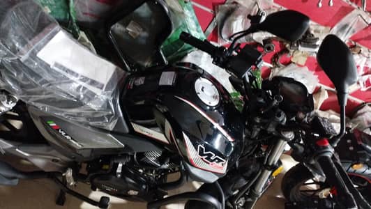 موتسيكل فيجوري VLR 200CC