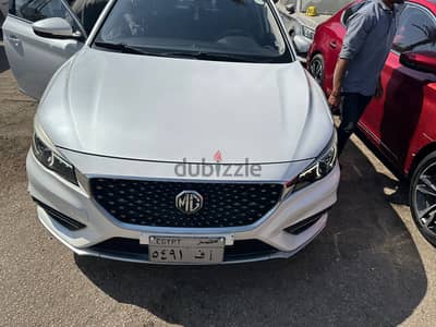 MG MG 6 2022 Luxury ( red interior)