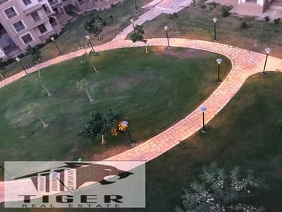 شقه للبيع بمدينتي لقطة  في b2  107متر  دور سادس   غرفتين نوم ومطبخ وحمام  فيو رائع وايد جاردن   هيئة مجتمعات عمرانية   مطلوب 5مليون