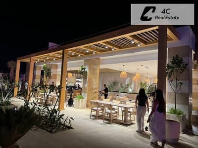 شاليه  ارضي بجاردن باقل مقدم  و توتال للبيع في سي شور – الساحل الشماليSeashore  North Coast