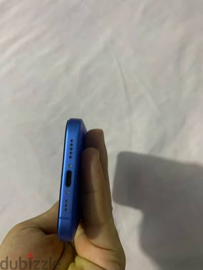 iphone 16 blue