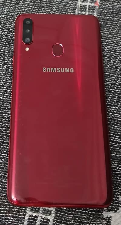 Samsung A20