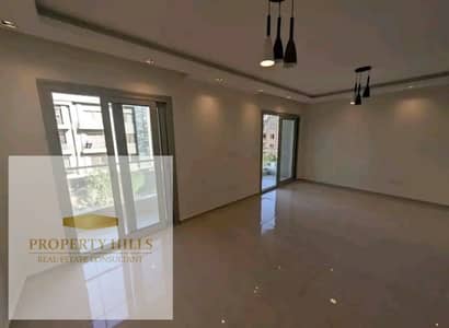 Ready-to-move-in apartment, available immediately upon signing the contract. Minutes from Mivida and Hyde Park. Limited-time discount available.